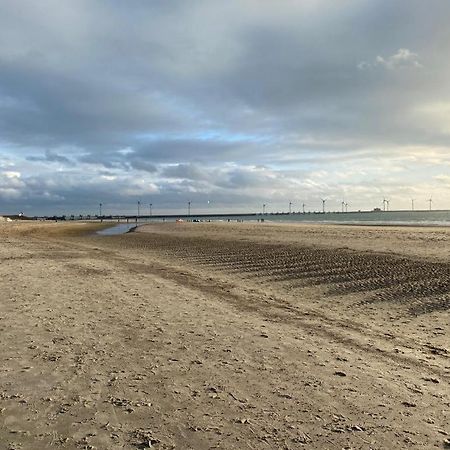 gezellig gastenverblijf in het centrum Burgh-Haamstede Buitenkant foto